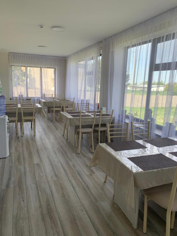 Bayotel Karakol Buitenkant foto
