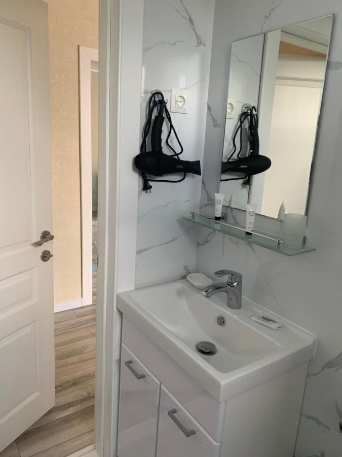 Bayotel Karakol Buitenkant foto