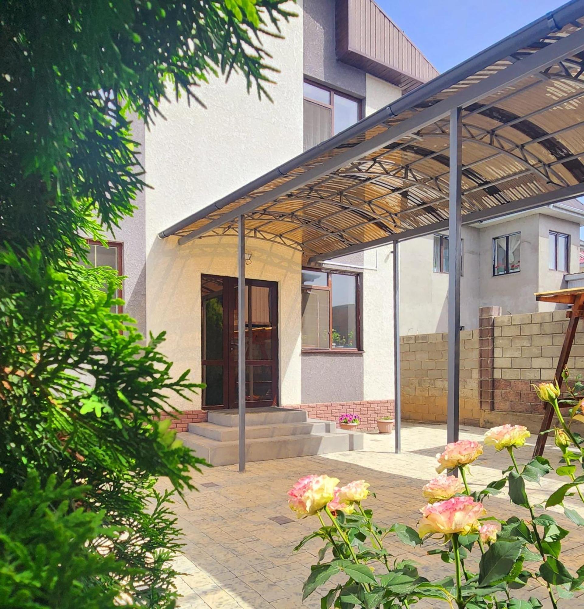 Bayotel Karakol Buitenkant foto