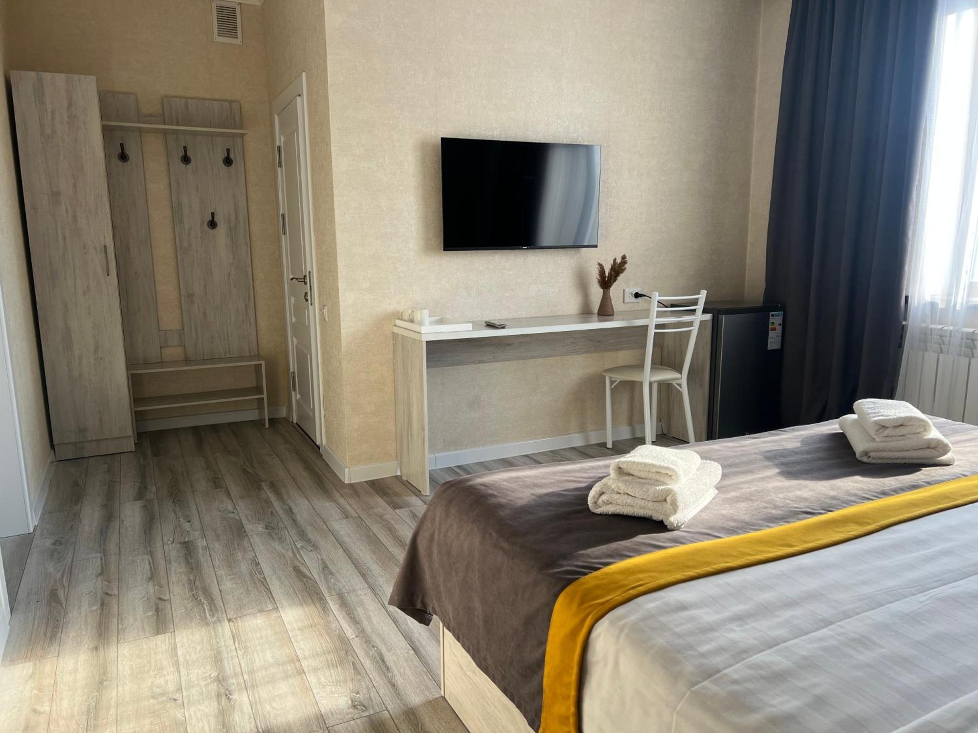 Bayotel Karakol Buitenkant foto